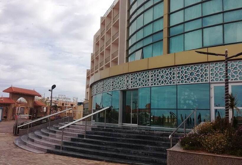 هتل Al Mansour Palace