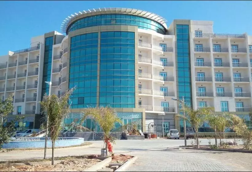 هتل Al Mansour Palace