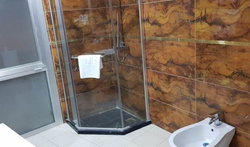 هتل Al Mansour Palace