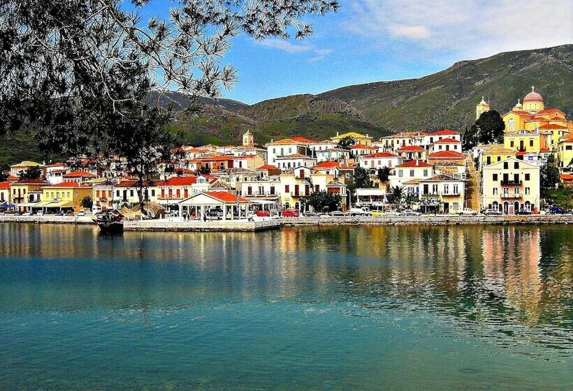 فندق Apollo Beach