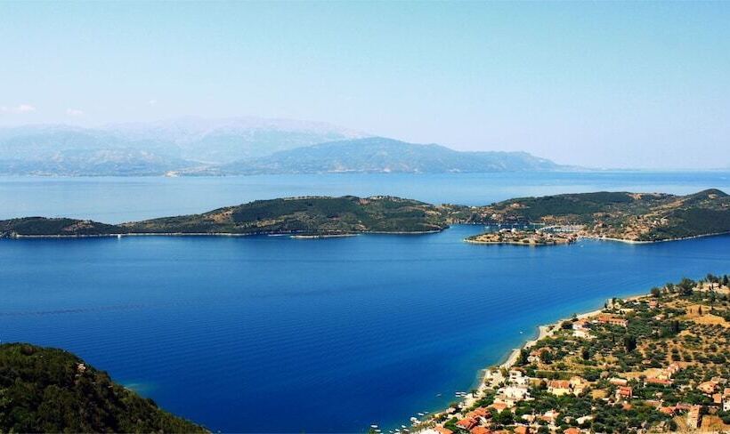 فندق Apollo Beach