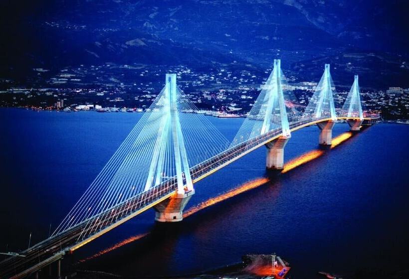 فندق Apollo Beach