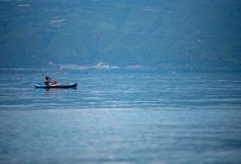 فندق Apollo Beach