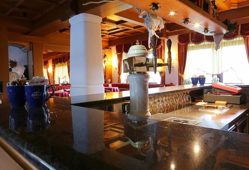 ホテル Belvedere & Paradise Club Center