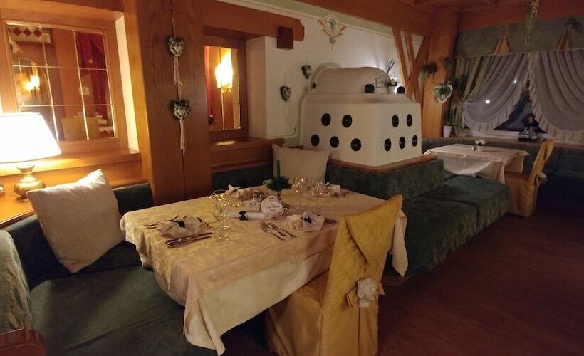 ホテル Belvedere & Paradise Club Center