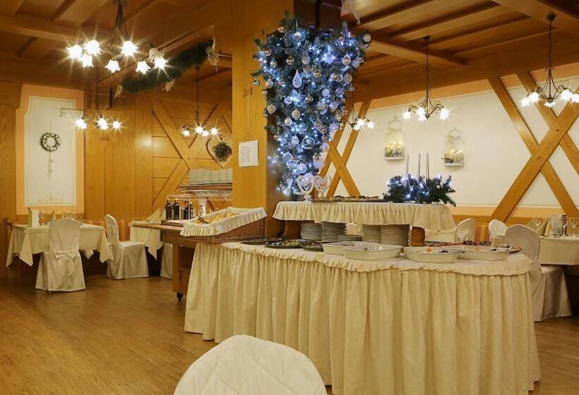 ホテル Belvedere & Paradise Club Center