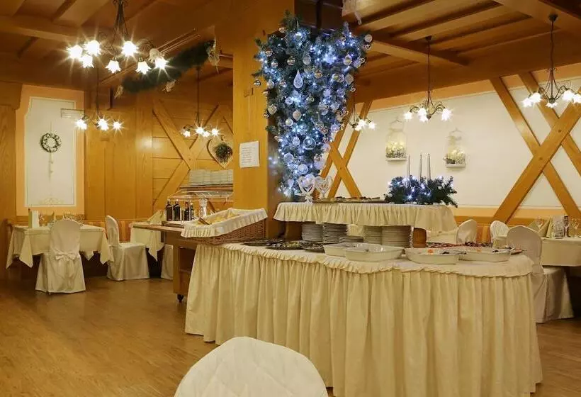 ホテル Belvedere & Paradise Club Center