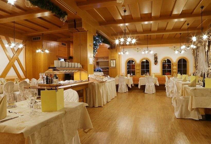 ホテル Belvedere & Paradise Club Center