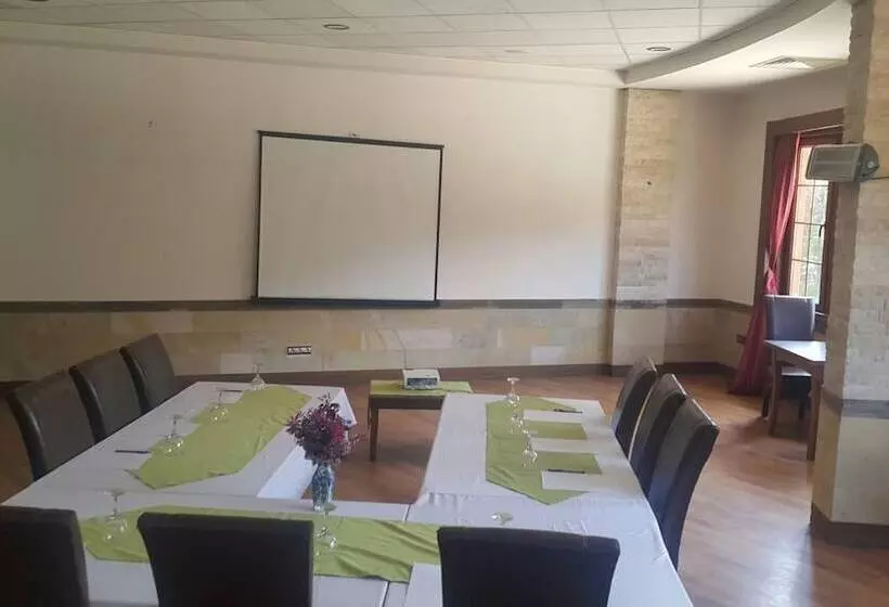 Hotelli Pendosis Tatil Koyu