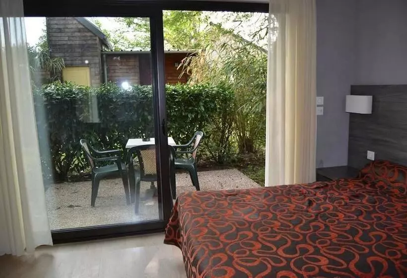 Hotelli Relais Des Cinq Routes