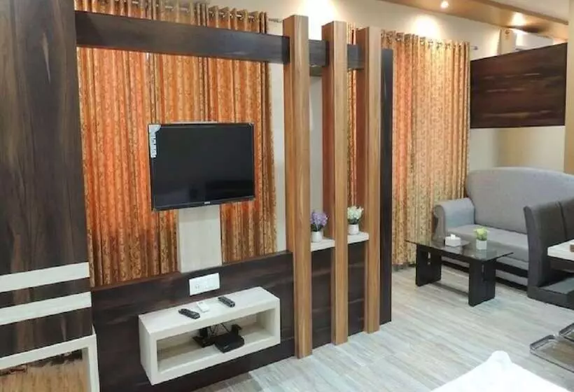 ホテル Room Maangta 125   Kalyan East