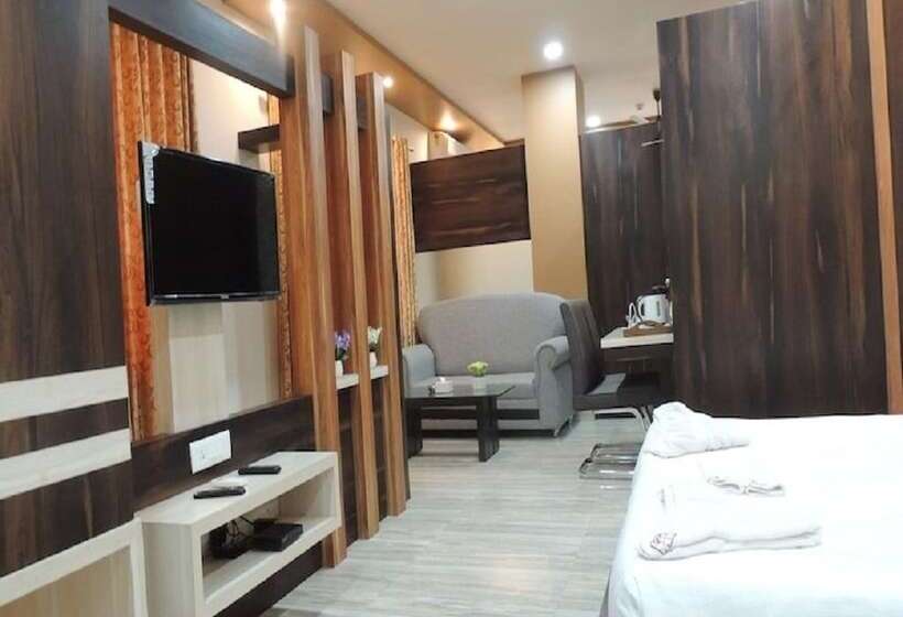 ホテル Room Maangta 125 Kalyan East