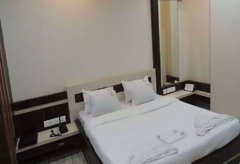 ホテル Room Maangta 125   Kalyan East