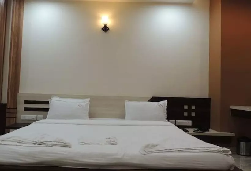 ホテル Room Maangta 125   Kalyan East