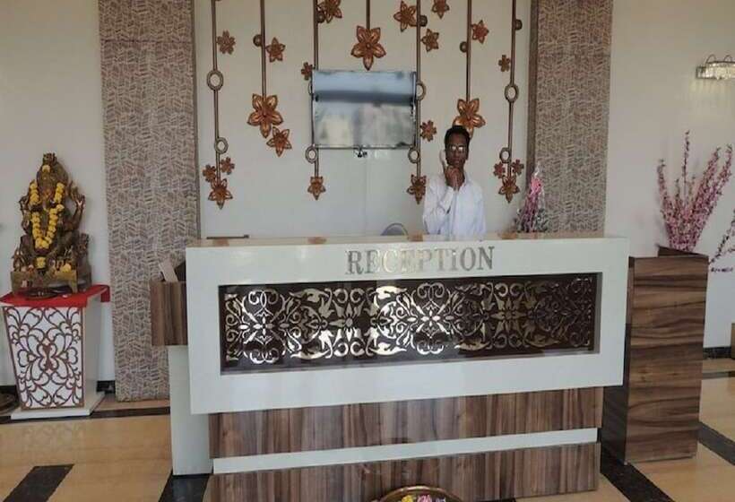 ホテル Room Maangta 125 Kalyan East