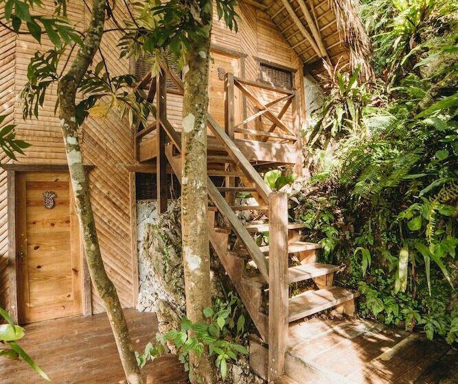 هتل Unique Exotic