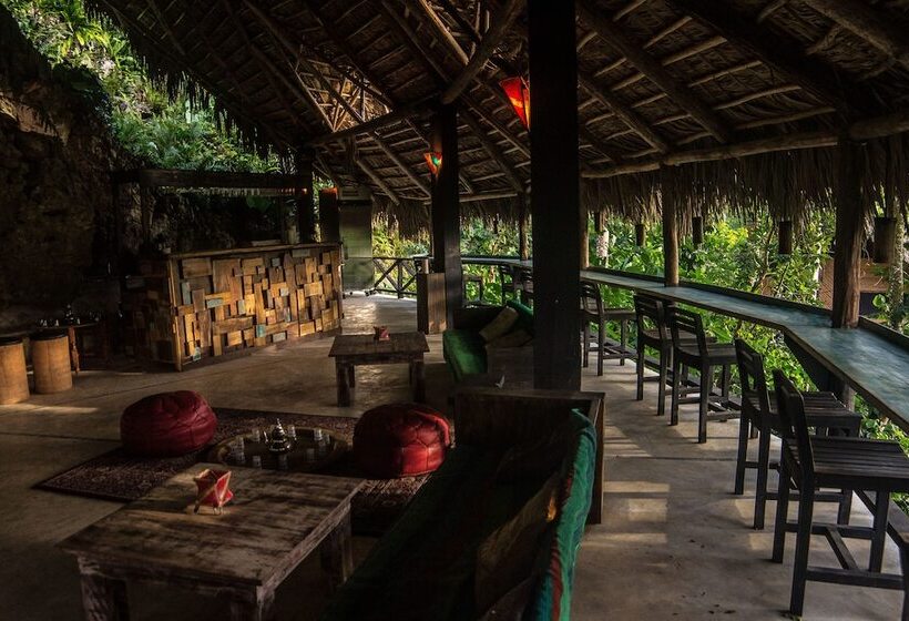 هتل Unique Exotic