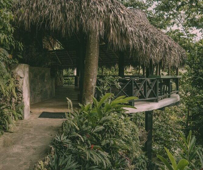 هتل Unique Exotic