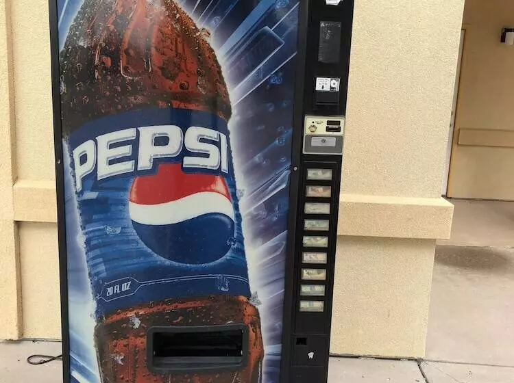 Hotelli Whitesboro Inn & Suites