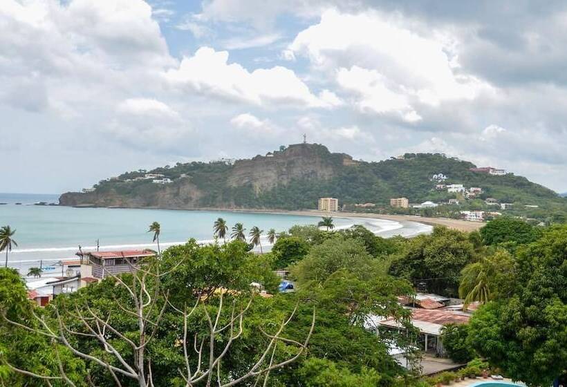 پانسیون Nuestra Casa