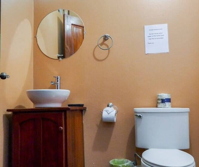 پانسیون Nuestra Casa