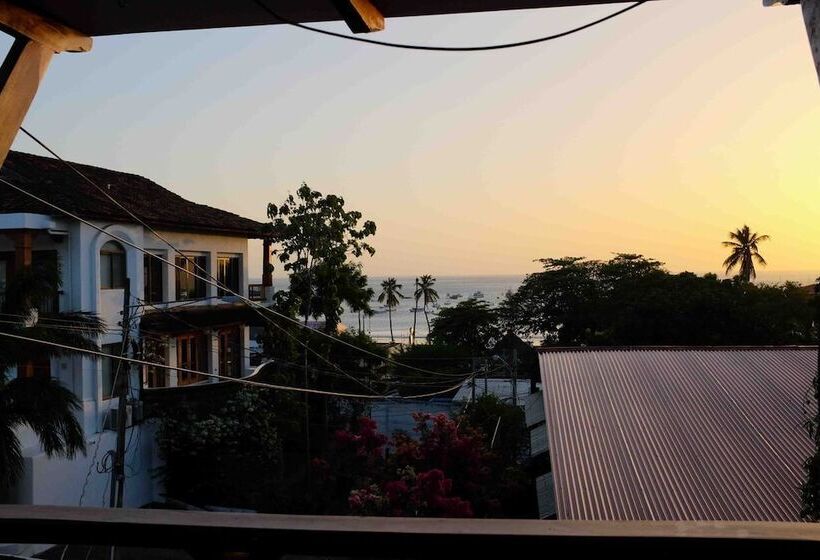 پانسیون Nuestra Casa