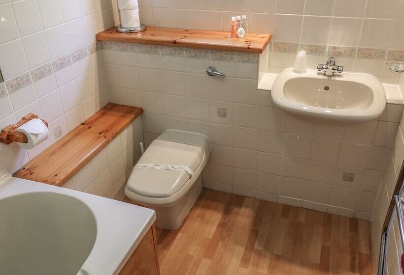 Waterhead Apartment B