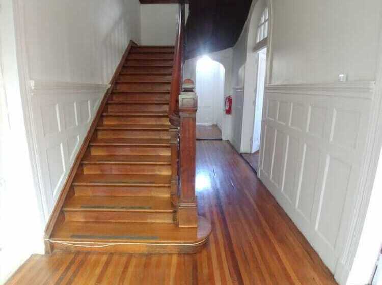 호스텔 Hostal Amelie