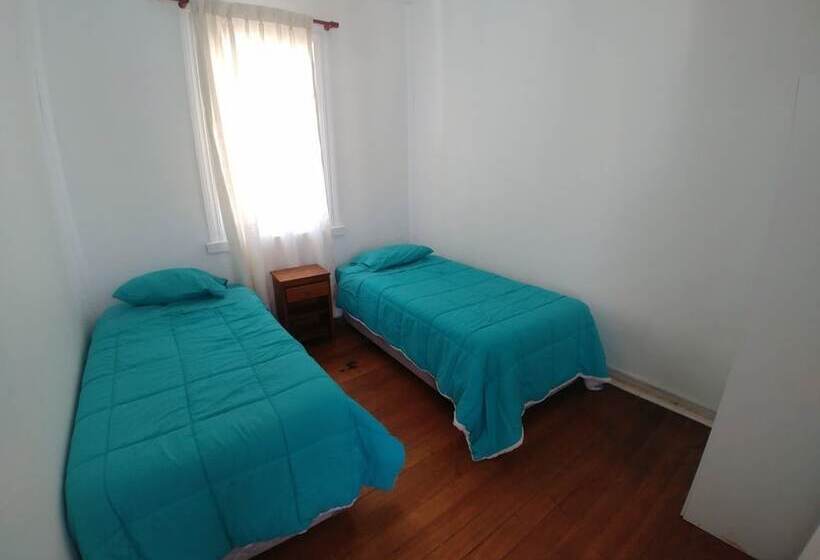 호스텔 Hostal Amelie