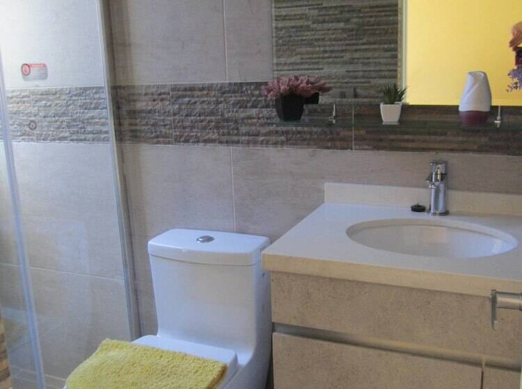 Cajon Del Maipo Lodge