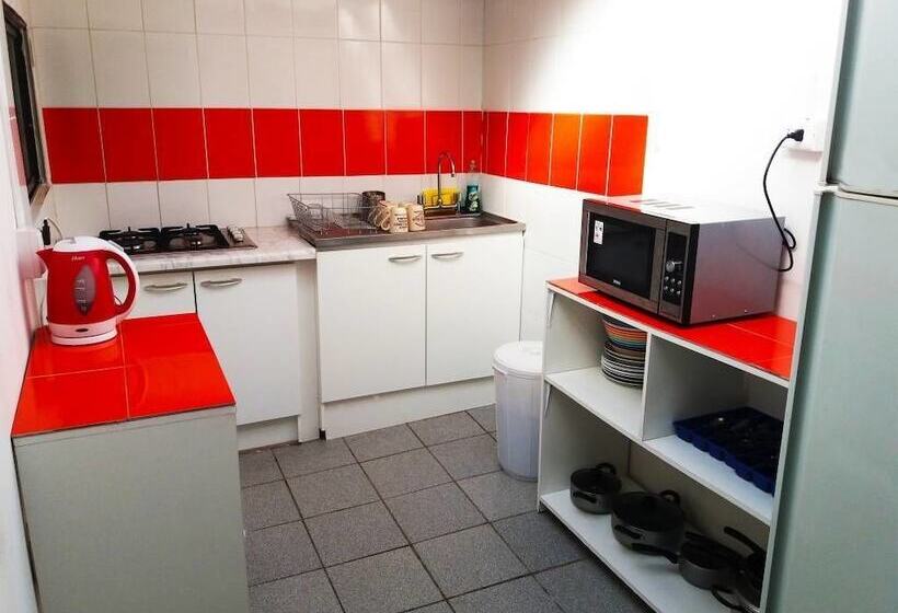 Hostal Cruz Central   Hostel