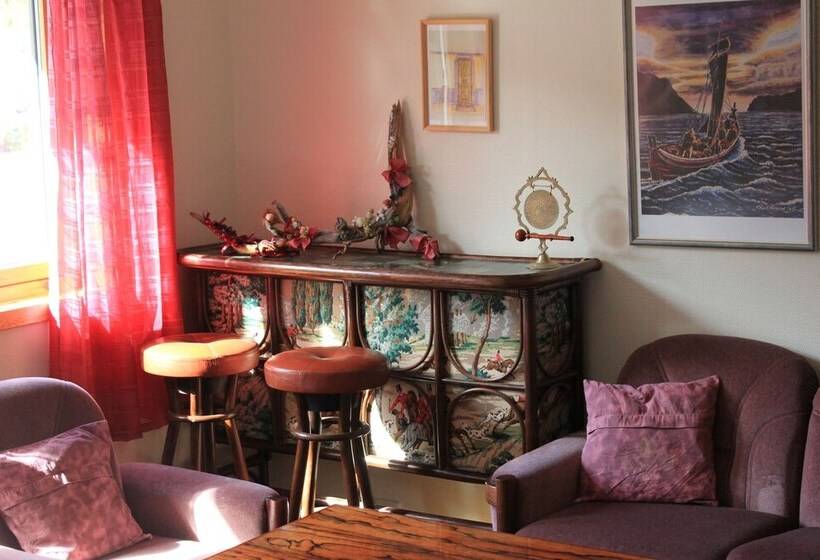 Hostel Ildtoppen   Arctic Experiences