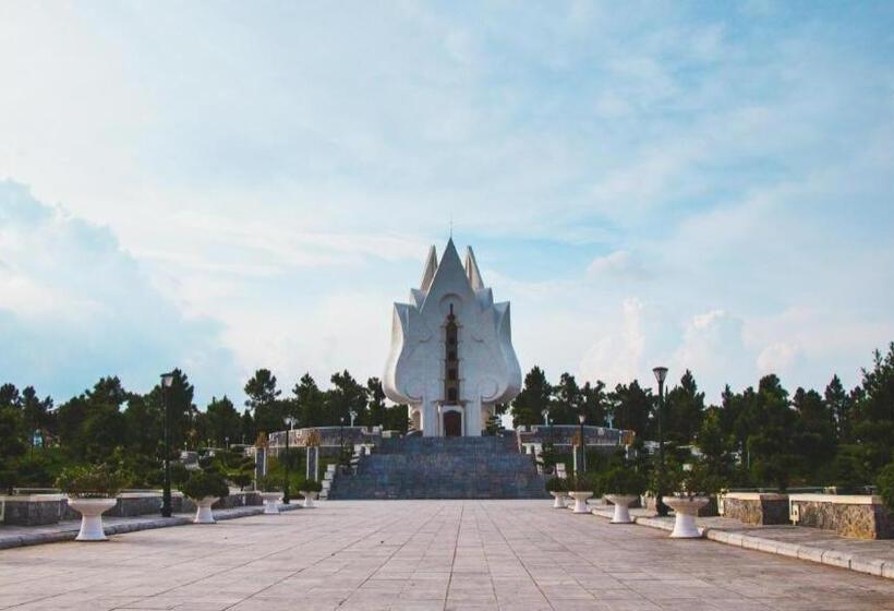 هتل Bacninh Charming