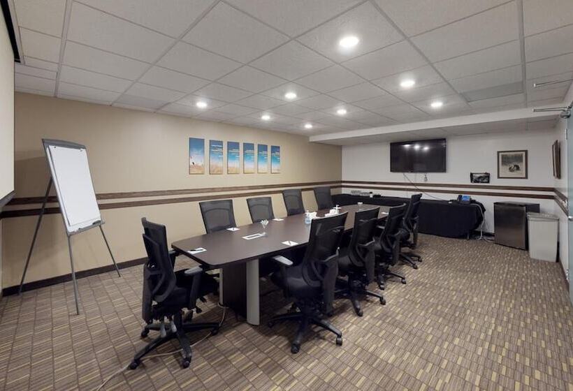 فندق Bear Claw Casino &