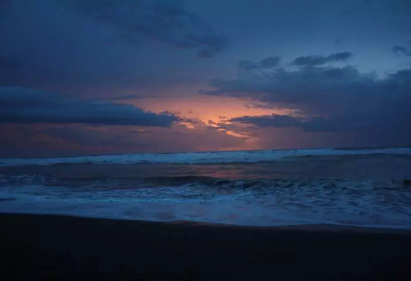 Hotelli Casa Grande Ecolodge At Pacuare Reserve