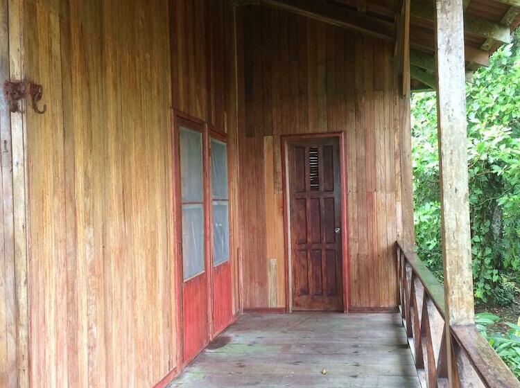 هتل Casa Grande Ecolodge At Pacuare Reserve