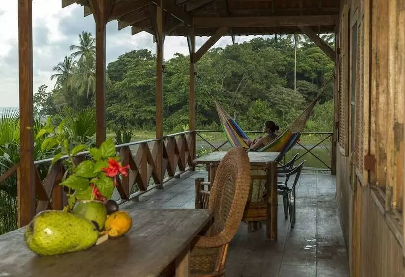 Hotelli Casa Grande Ecolodge At Pacuare Reserve