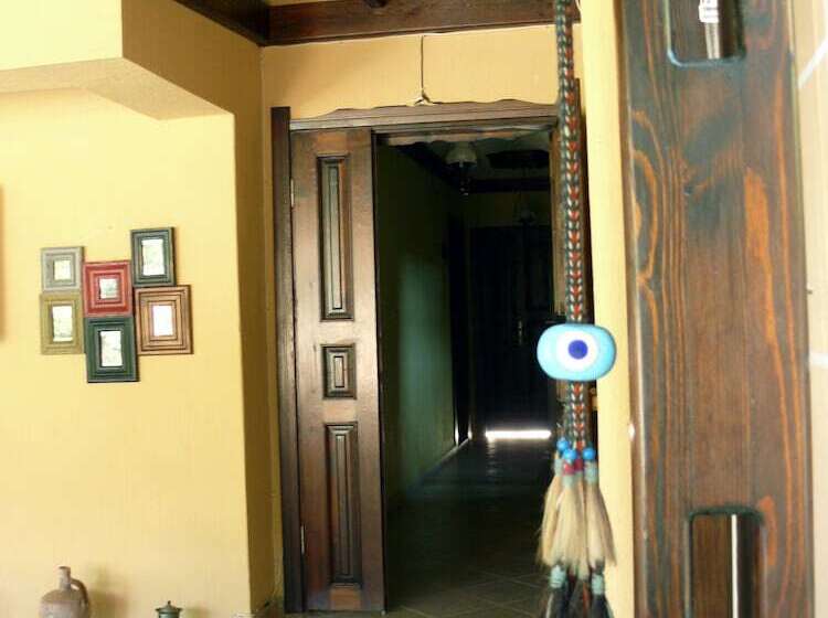 酒店 Defne Pansiyon