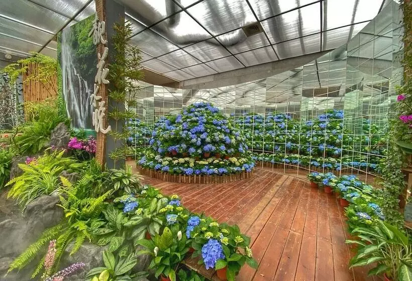 هتل Flowerhome