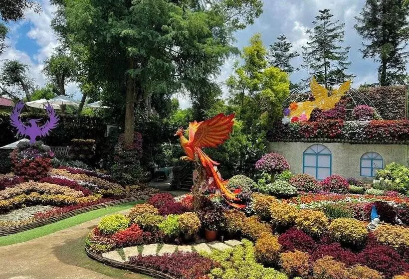 هتل Flowerhome