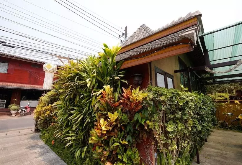 ホテル Huen Kham Kong Guesthouse