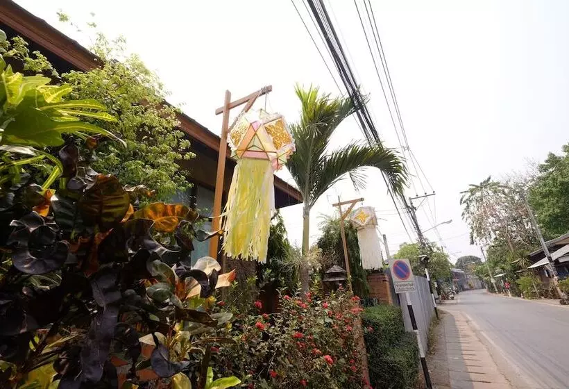 ホテル Huen Kham Kong Guesthouse