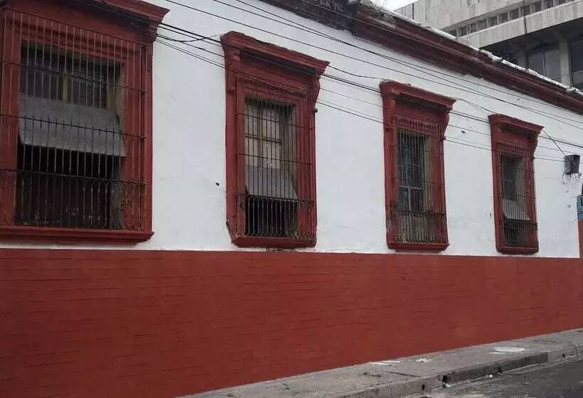 هتل Libertad