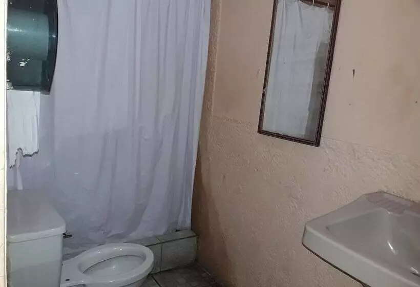 هتل Libertad