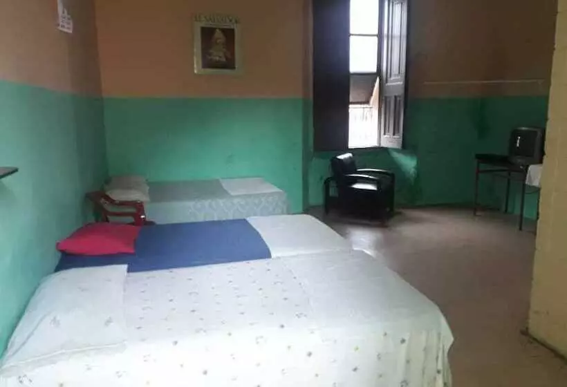 هتل Libertad