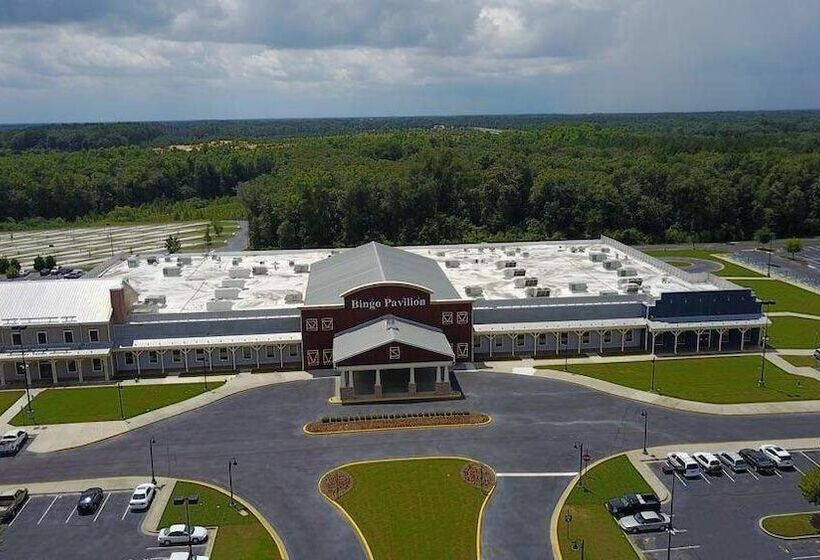 Отель Magnolia Creek Lodge