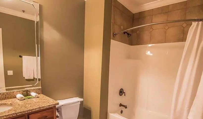 Hotelli Magnolia Creek Lodge