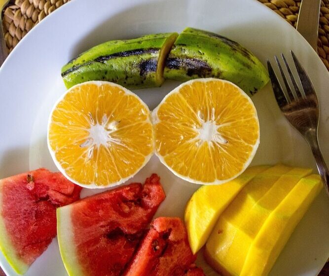 هتل Mkoma Bay Tented Lodge