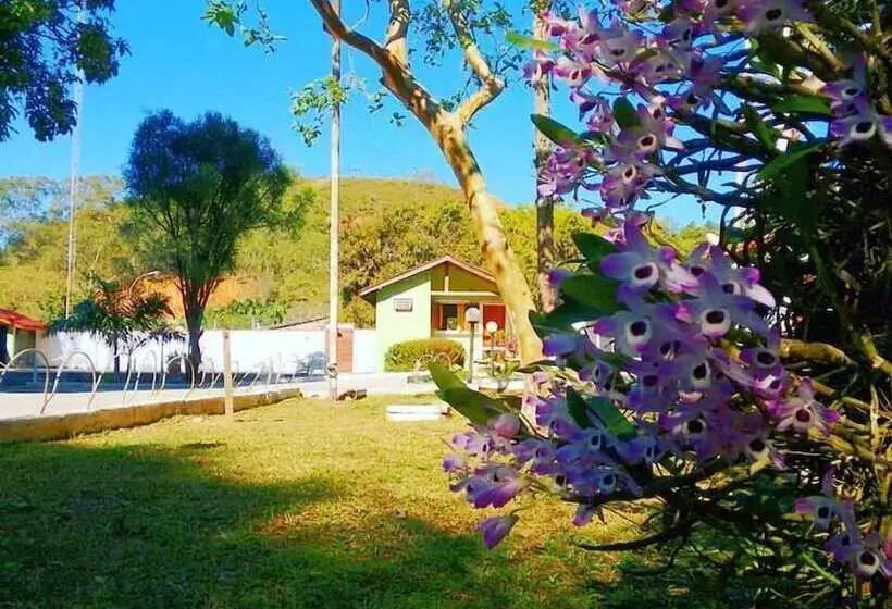 Hotelli Pousada Da Praça Penedo