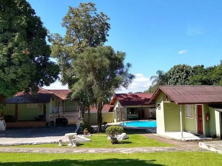 Hotelli Pousada Da Praça Penedo